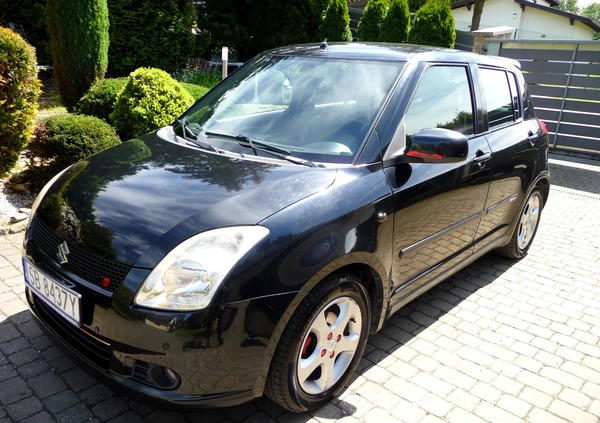 Suzuki Swift cena 13900 przebieg: 211000, rok produkcji 2005 z Jelcz-Laskowice małe 407
